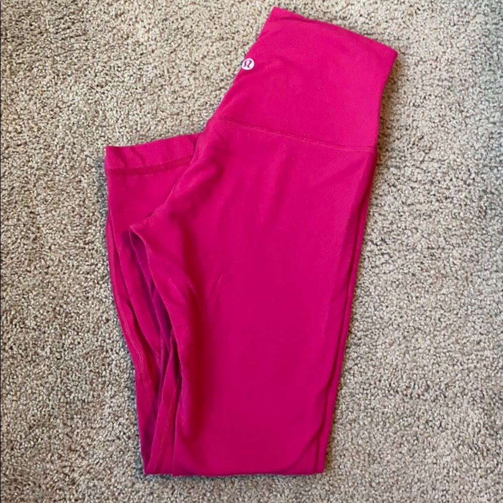 Lululemon Aligns size 4